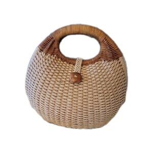 Straw Studios Hand Made Straw Handbag Shell Shape Boho Beach Resort Vacation